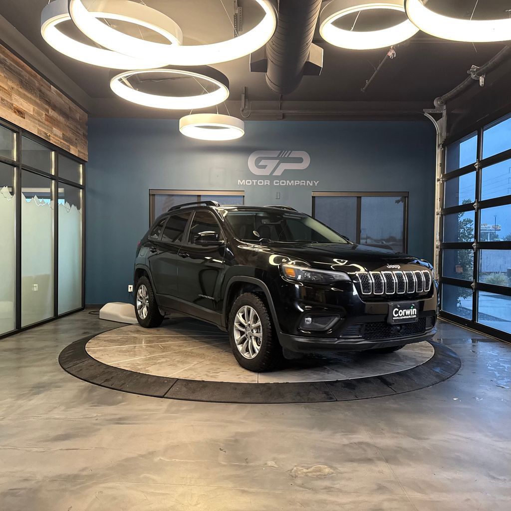 2022 Jeep Cherokee Latitude Lux