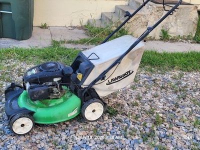 self propelled lawn mower good working conditions