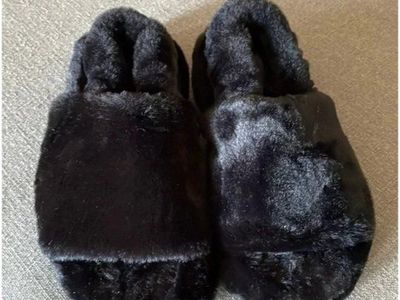 Rachel memory foam slippers