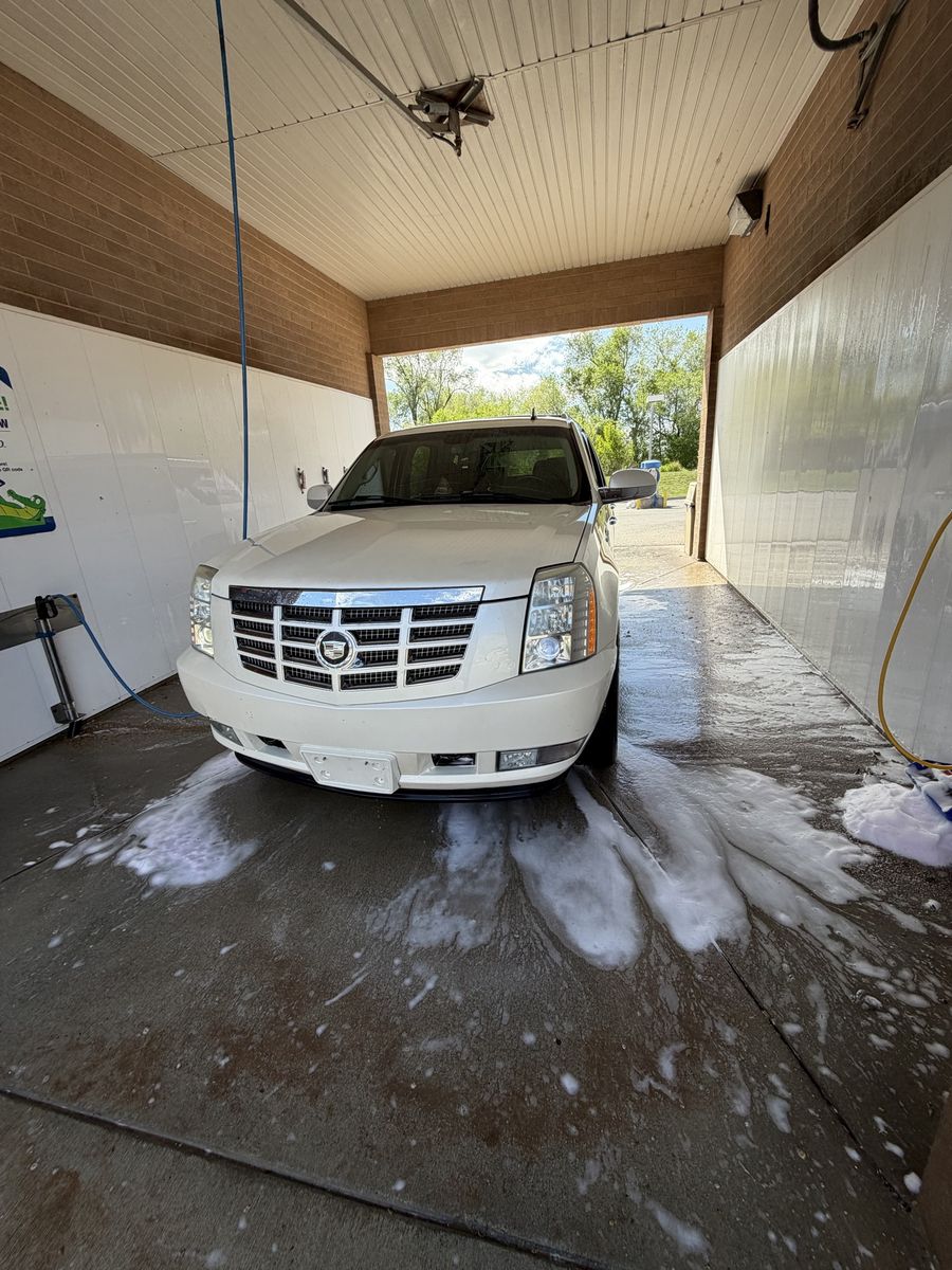 2007 Cadillac Escalade Base