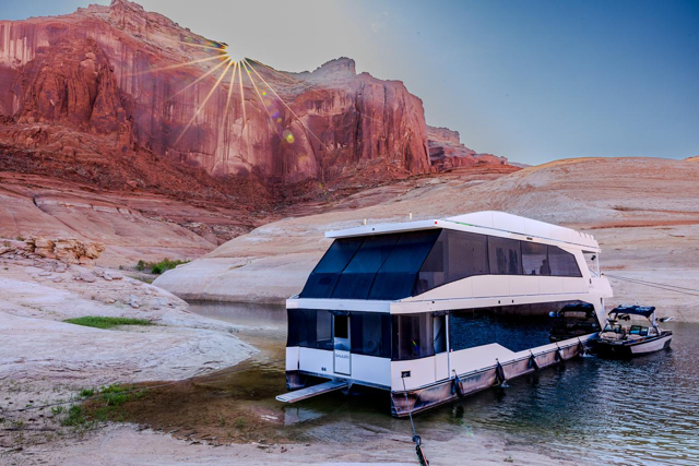 Antelope Point Marina Houseboat *Galileo Trip #1* (June 2 - June 8)
