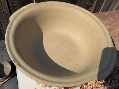 The Pampered Chef Family Heritage Collection Stoneware Deep Deep Covered Baker Bowl