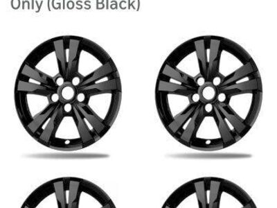 New in Box! 17inch Chevy Equinox Hubcaps