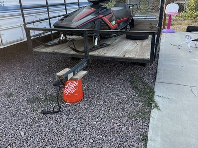 Yamaha Phazer Snowmobile and trailer