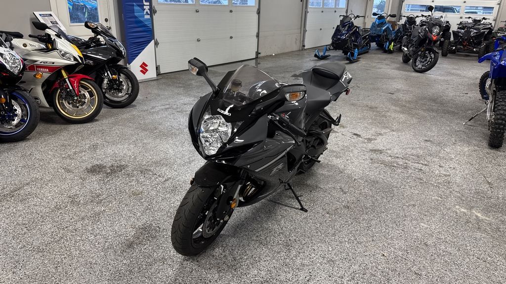 2025 Suzuki GSX-R600