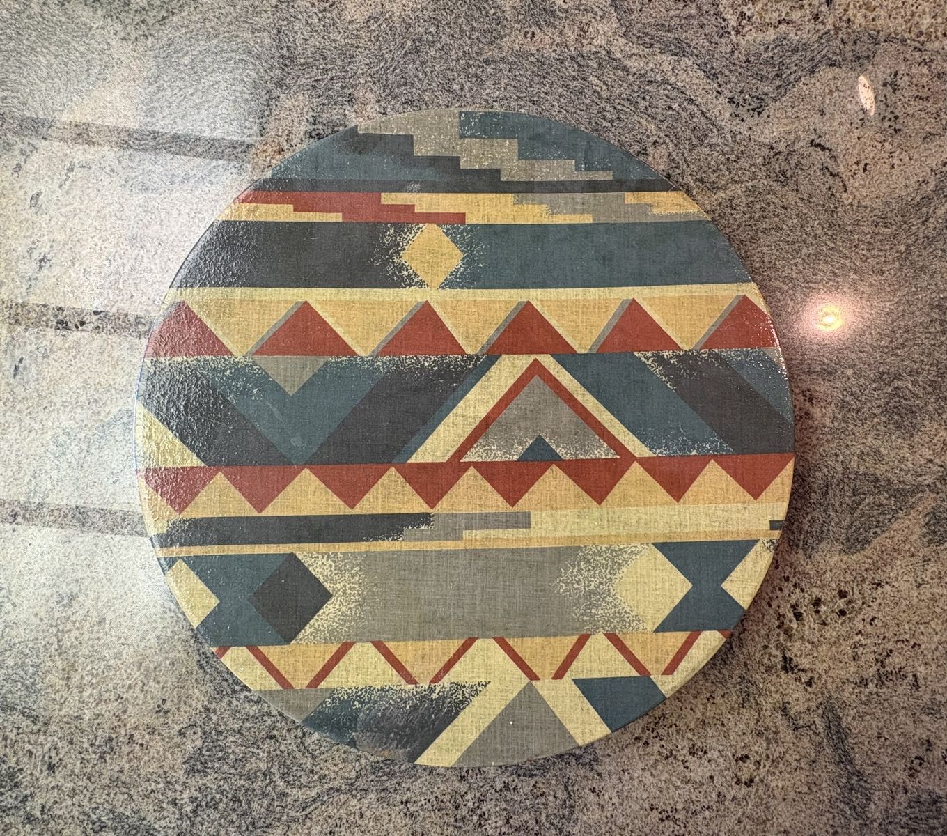 Vintage 16” Rubbermaid Southwestern Lazy Susan / Swivel Serving Tray $20 cash/Venmo in Draper