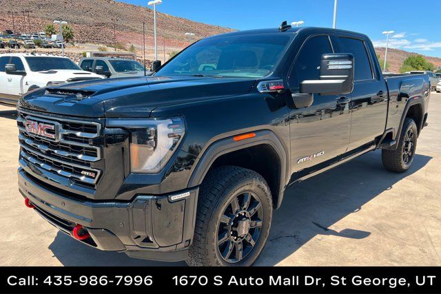 2025 GMC 2500 AT4