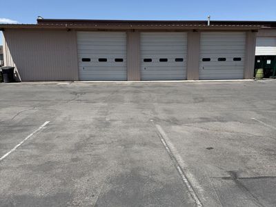 SPANISH FORK 4-BAY SHOP INCLUDES ELECTRICITY / WATER / SEWER UTILITIES OFFICE, PRIVATE RESTROOM & 4-BAY DOORS!