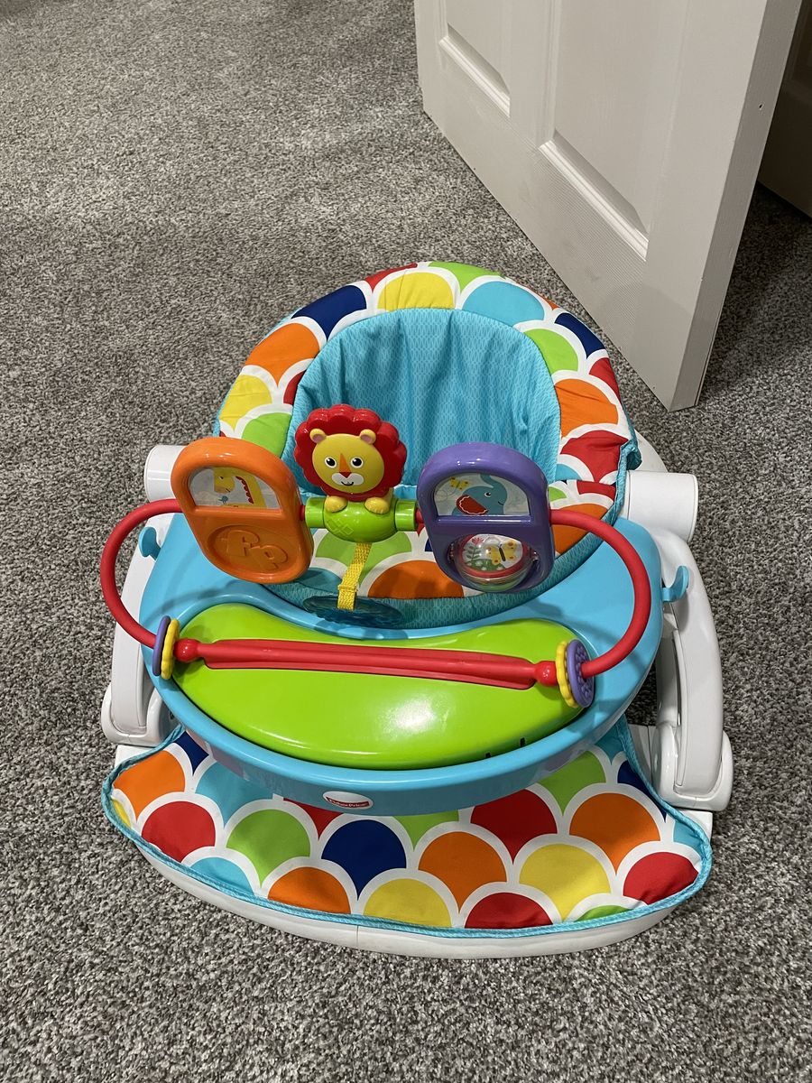 Sit-me-up floor seat