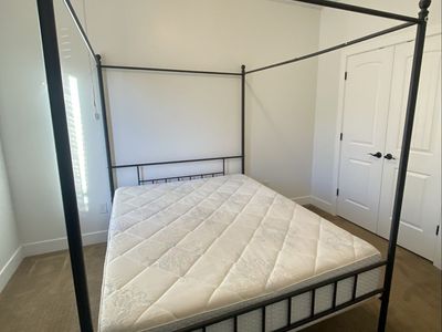 Queen Size Canopy Platform Bed Four Poster Frame