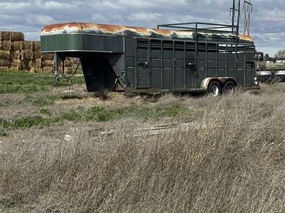97 6 horse trailer