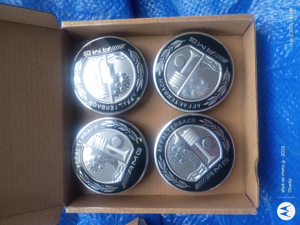 MERCEDES Wheel Center Caps