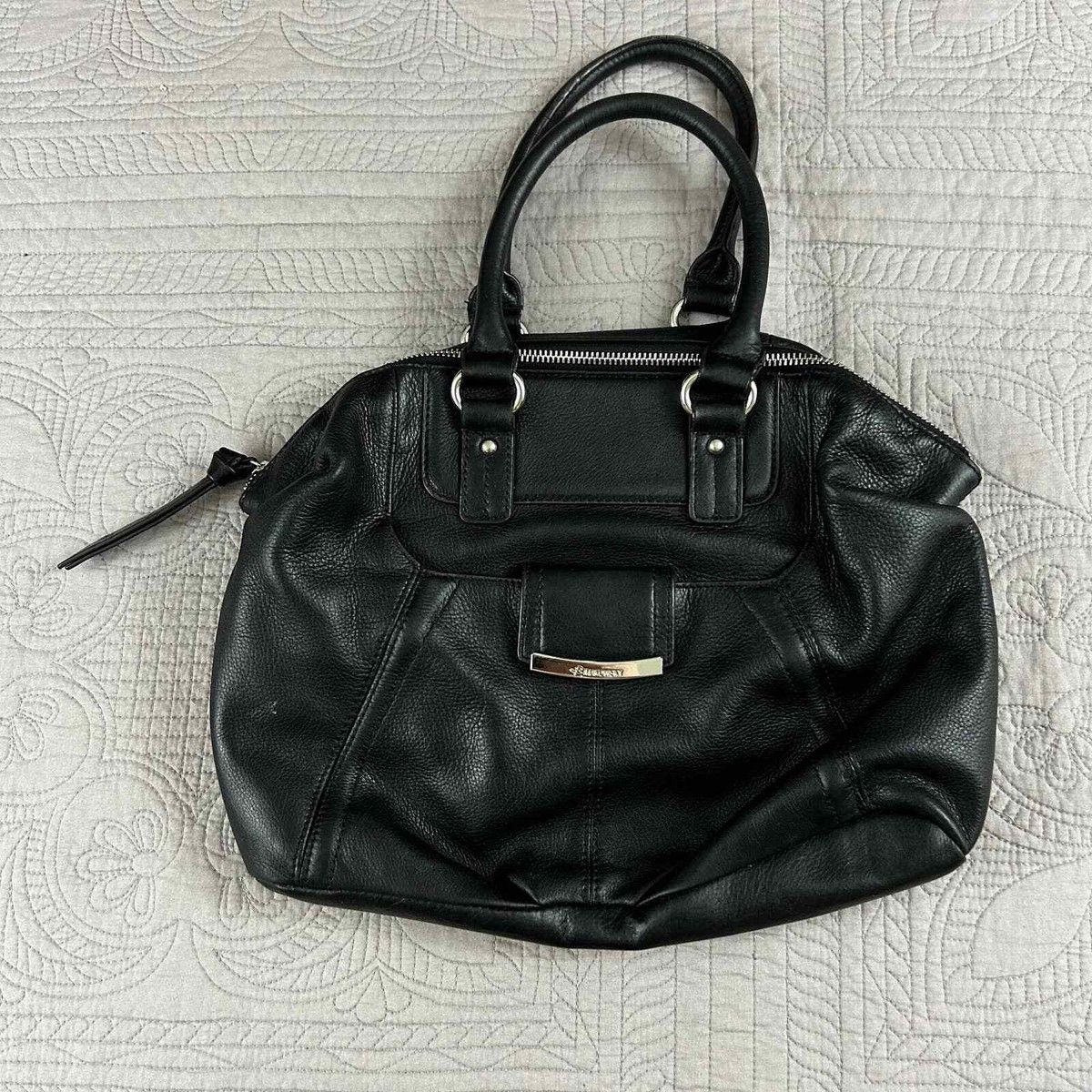 B Makowsky Black Leather Purse
