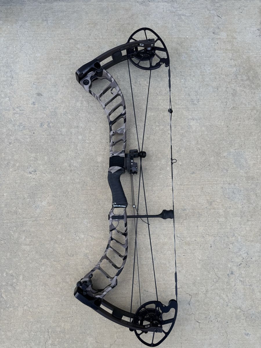Prime Revex 2 compound bow