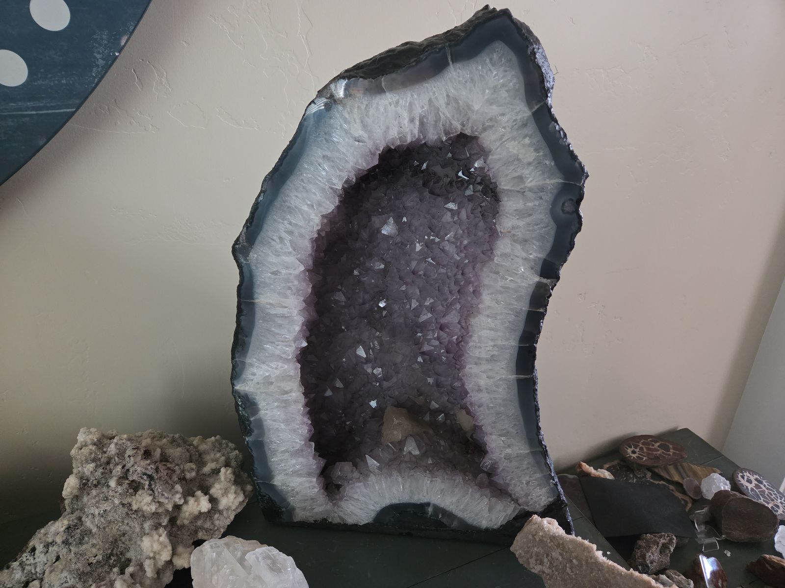 Main image 25