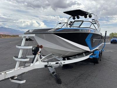 2017 Nautique G23 W/Warranty Until 2028