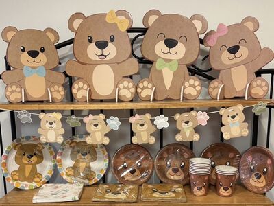 CUTE TEDDY BEAR DECORATIONS & PAPER GOODS