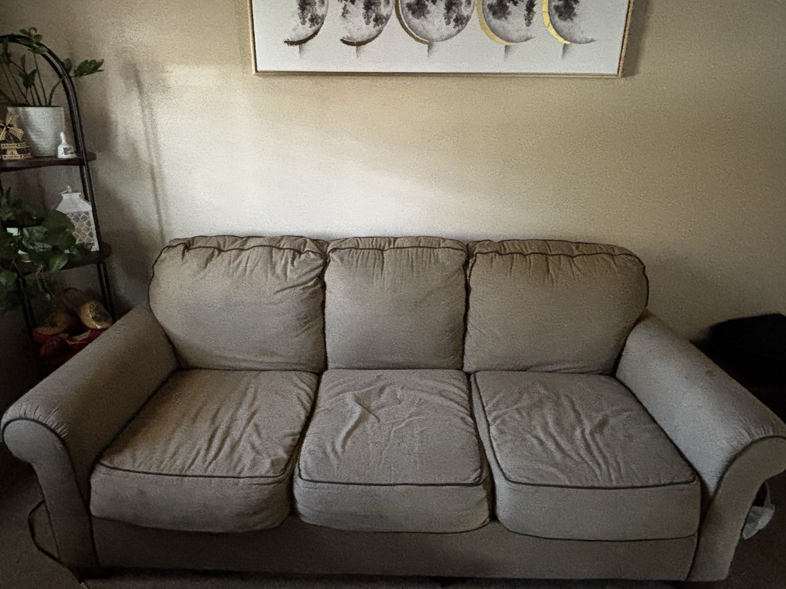 Comfortable 3-Seater Fabric Couch in Beige
