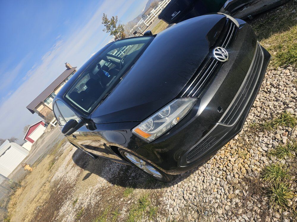 2013 VOLKSWAGEN JETTA