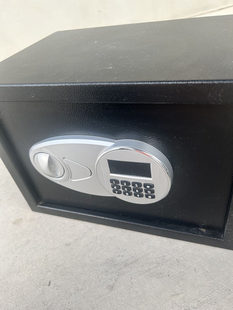 Used personal metal SAFE