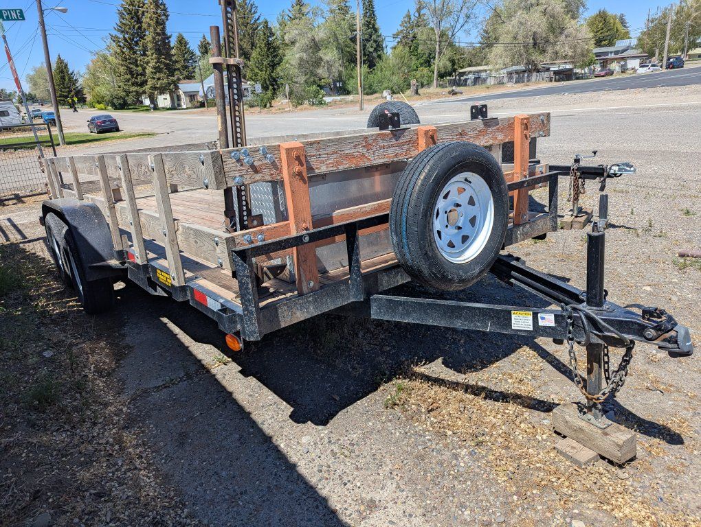 2019 Big Bubba's 7500 lb gvw car trailer