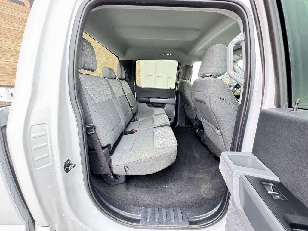 Main image 37