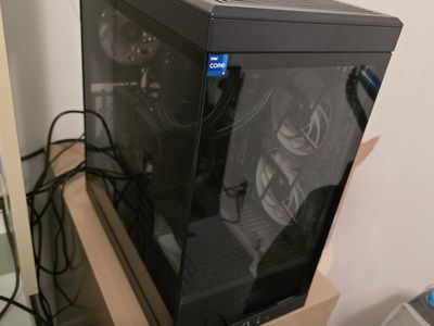 Complete Gaming PC Setup - RTX 4070 / i7 / 32GB DDR5 + Racing Wheel & Desk