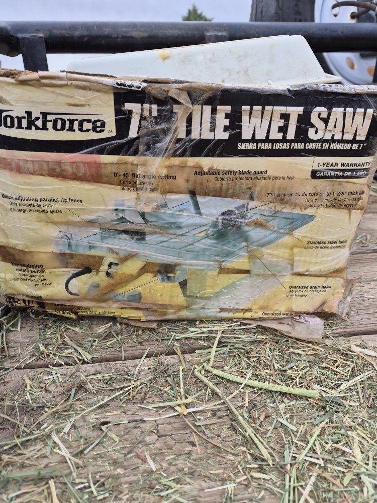 tile saw