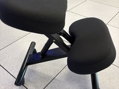 Black Ergonomic Kneeling Office Chair - Improve Posture & Comfort