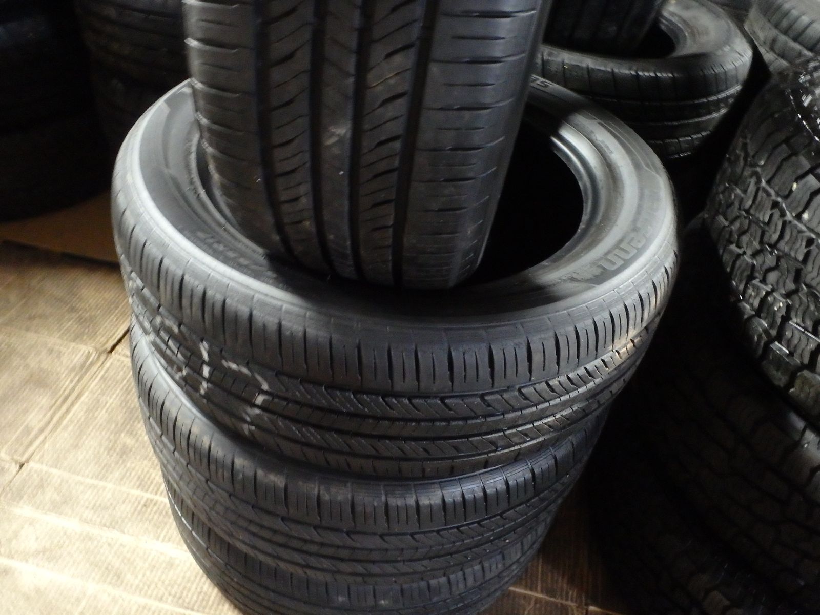 215/55R17 LAUFENN G FIT A/S SET OF USED TIRES