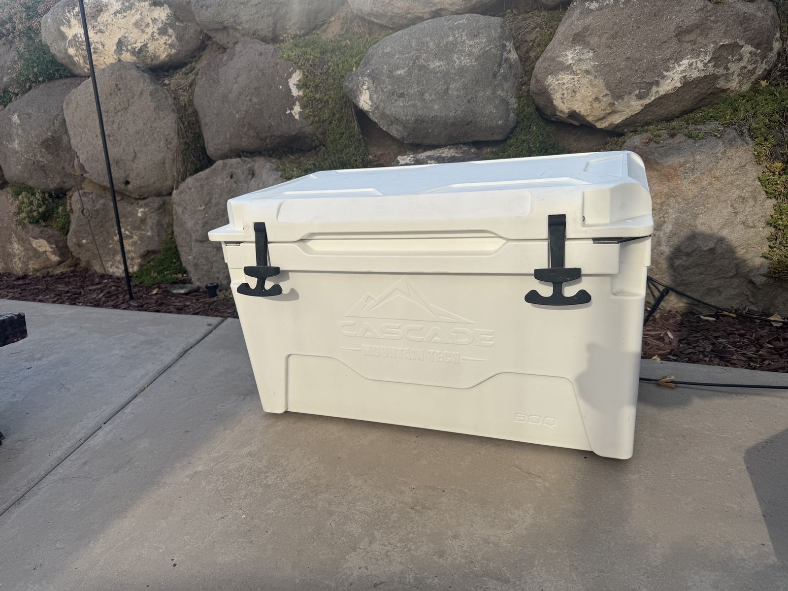 Cascade Mountain Tech 80QT Rotomolded Super Cooler White with Rope Handles & Drain Plug