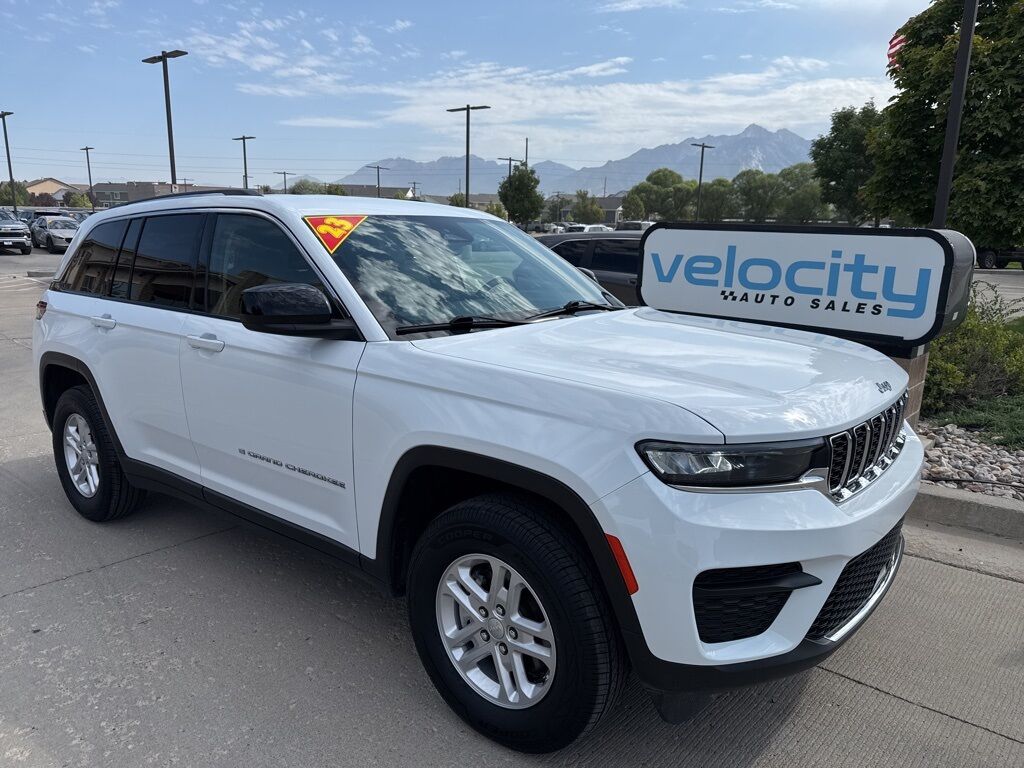 2023 Jeep Grand Cherokee Laredo