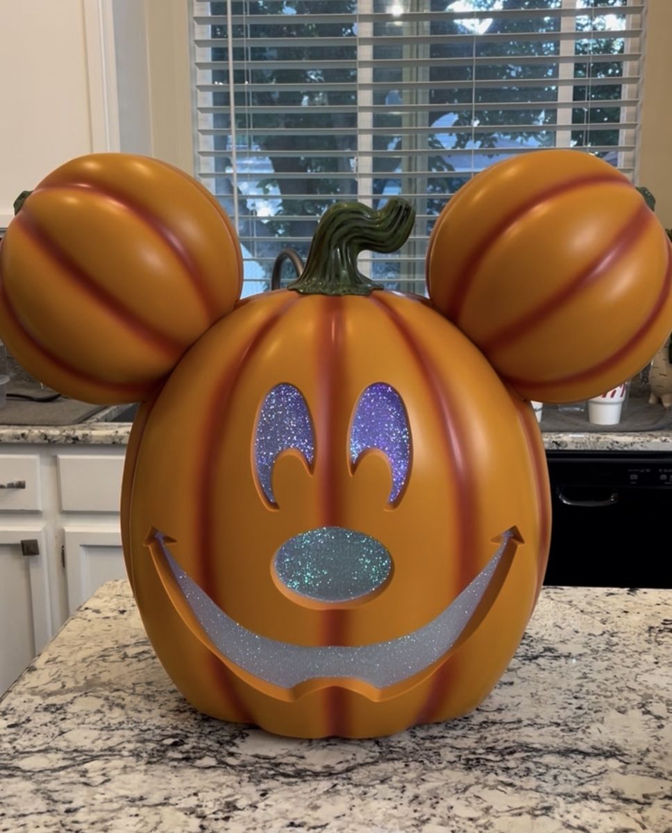 Mickey Mouse Halloween Decor