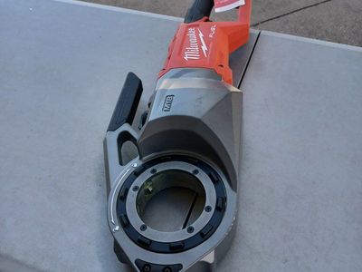 Milwaukee M18 FUEL 2874-20 Pipe Threader 1/8"- 2" Capacity 18V - Tool Only