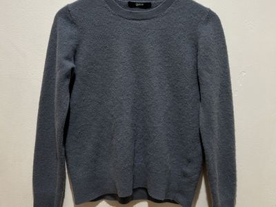 Quince 100% Cashmere Light Blue Grey Sweater