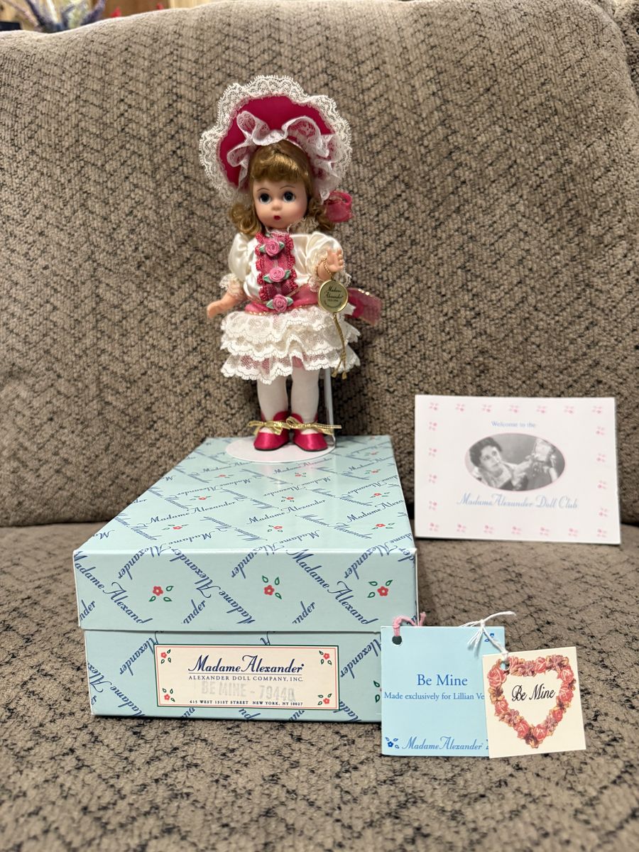 Rare Madame Alexander "Be Mine" Doll #79440