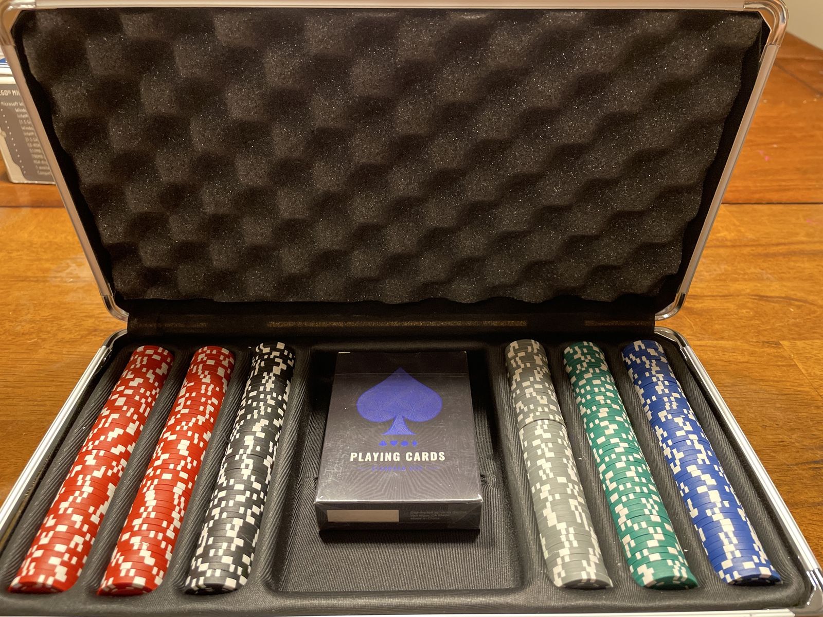Poker Chip Set with Playing Cards - 300 set - Aluminum Case