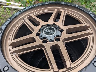 6x139.7 mm 20-In rims on 35s 4 amp rims Toyo