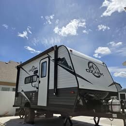 2023 Forest River Ozark 1530VBK