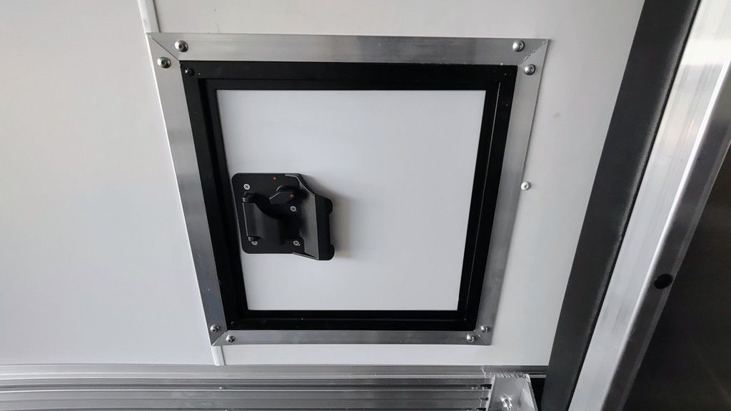 Main image 24