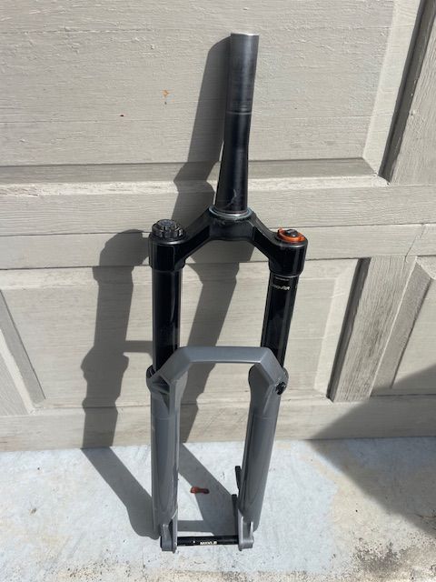 2023 Rock Shox Zeb Ultimate 160 w/ MRP Ramp