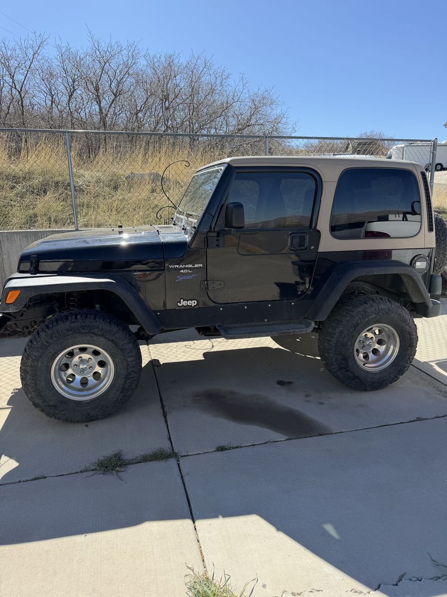 1998 JEEP WRANGLER Sport