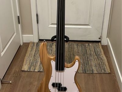 Glarry Fretless Bass
