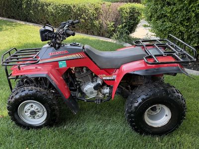 1986 Honda FourTrax 250 utility ATV (TRX250)