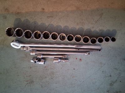 Proto 2 in. socket and combination Wrench set