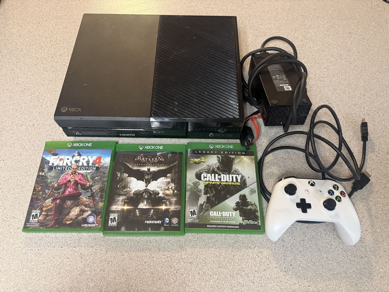 XBOX ONE 1TB CONSOLE, WITH 3 GAMES AND OEM REMOTE