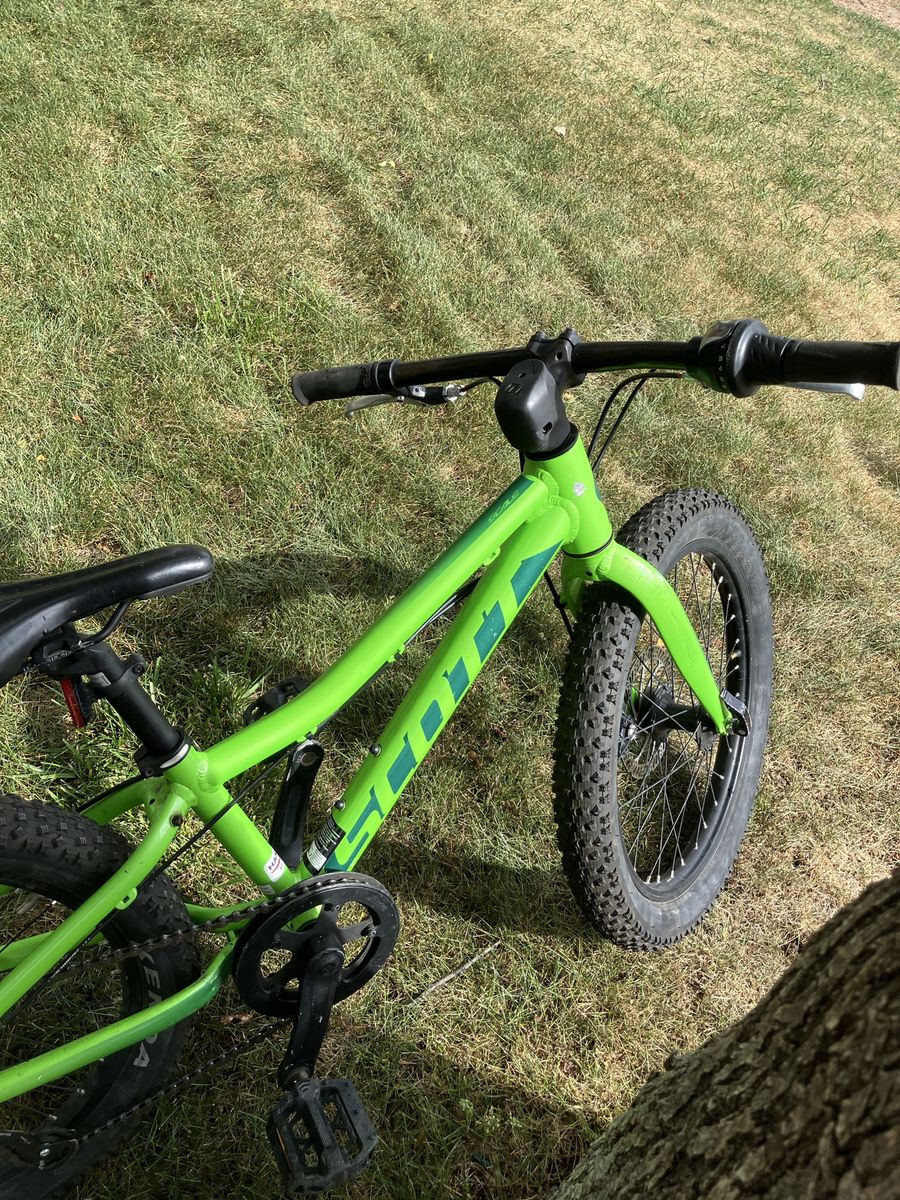 Scott Scale Kids Mountain Bike,  Good Condition,  Rides Great