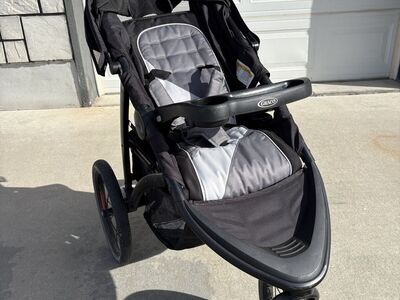 Graco Jogging Stroller