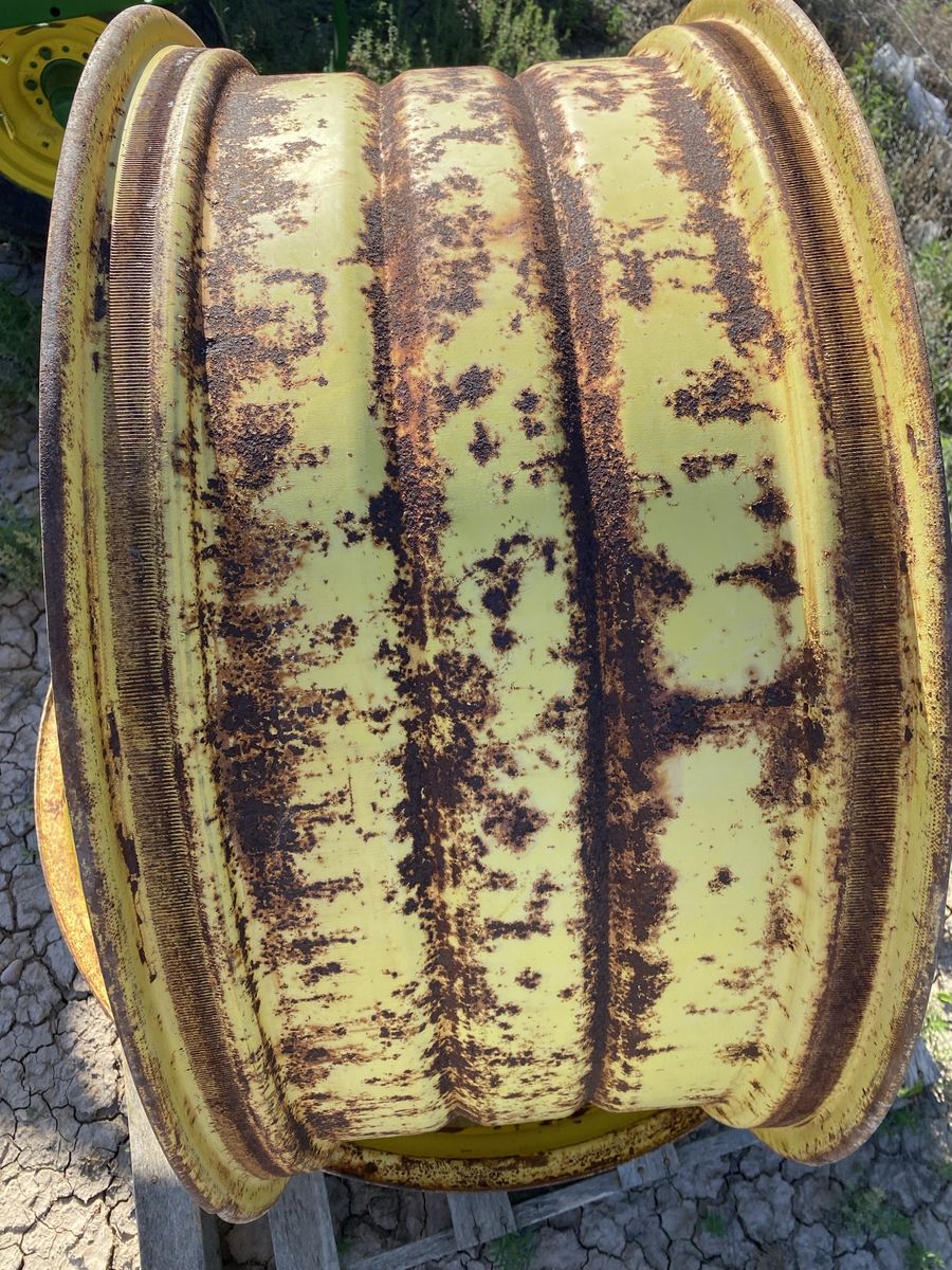 Main image 2
