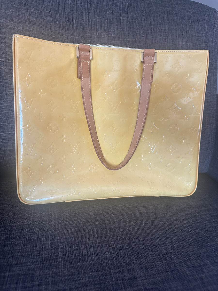 Authentic Louis Vuitton Tote bag - Columbus in yellow vernis